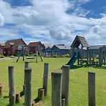 Prospect At The Bay Filey, Sleeps Up To 6, And 2 Dogs For Free! * Filey
