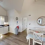 Prospect At The Bay Filey, Sleeps Up To 6, And 2 Dogs For Free! * Filey