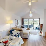 Prospect At The Bay Filey, Sleeps Up To 6, And 2 Dogs For Free! Filey