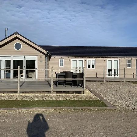Prospect At The Bay Filey, Sleeps Up To 6, And 2 Dogs For Free! Filey