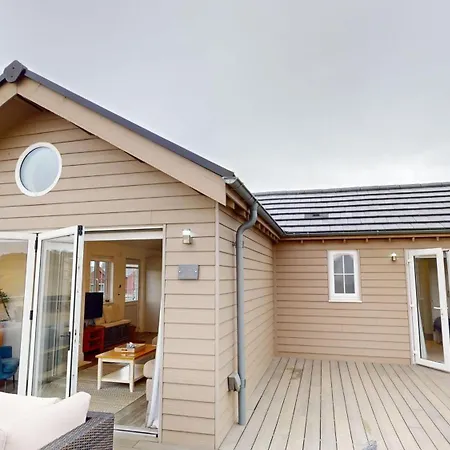 Prospect At The Bay Filey, Sleeps Up To 6, And 2 Dogs For Free! * Filey