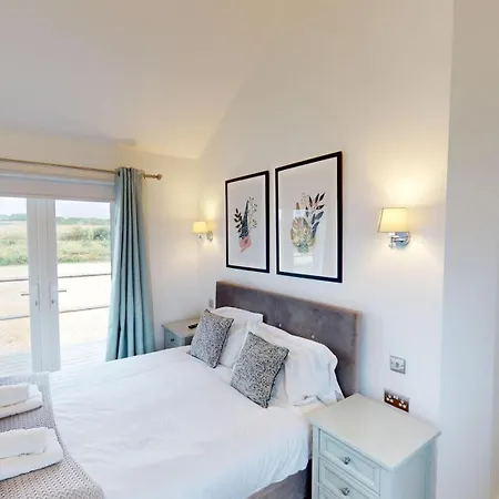 Prospect At The Bay Filey, Sleeps Up To 6, And 2 Dogs For Free! Filey